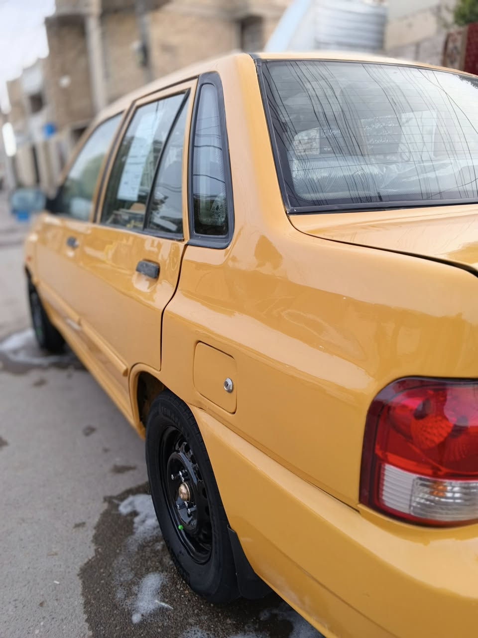 للبيع فقط سايبا موديل 2012 
كير مكينه حدادية كله جديد 🧿🧿
بيها فقط باب السايق مصبوغ وهلالات سياره جديده 💯💯
مصفرة هيئة وغرامات سنوية ل28 
تخم تاير صبغ ويل حراري 
مدوشمة داخل جديد 
مكاني شهداء البياع السعر 32
لاتصال ***********
