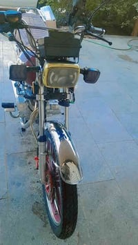 دراجه سونلنك خمسه موديل 24 مكفوله محرك مامفتوح بيهه نقص بس القمجي مال ...