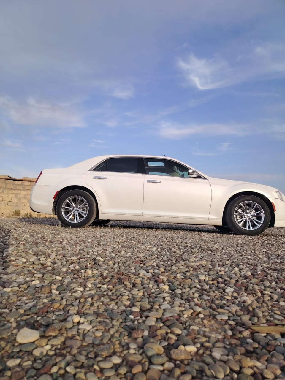 ٢٠١٥ خليجي كفاله سونار بلمنشور
شمالي بسمي
السعر ٢٣٠$مع مجال 
السماوه المركز 
هاتف 📱 ***********
