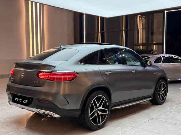 مـارسـيـدس : GLE COUPE
فـئـة : جي ال اي  AMG//43 

الـمـوديــل  2019 جديده كلش 

خـلـيـجـيـه وكـالـة BCM 

السياره بمعنى الكلمه جديده ونضيفه جداً مكفوله من كل 

النواحي حته الدعاميات بدون قطره صبغ لووك

ماشيه 65 الف كيلو مغلفه ppf طافي 

…………..،.،.،.،.،.،.،.،.،……………..

.       ⚔️الـمـواصـفـات 1/1⚔️             

.سـقـف بـانورامـا 

.مكينه AMG اصل

.كـشـنات جـلـد وكـهـرباء 

.داخـل بيـجي وخـزن ميـموري 

.شـاشـات بلـكشـنات  

.بصـمه أبواب ودخول ذكي وترحيب

.5 كـامـرات و جـنـطه كهـرباء

.حسـاسـات امـامي وخلـفـي

.رادارات امـامـي وخـلفـي وجـوانـب

.تحـكـم ستـرن و سـتيرن كـهـربـاء

.مكـيـنه AMG///43 كزوز بلادي

.طـلـقـات بـلاديـه بلـصالـنصـه

.تـحـديـد مسـار و مـاوس يم الكٰيـر

.نظـام تـعـلـيق الـهـواء (جـوبلـس)

.أنـظمـه قـيـاده  عـدد 5

.كـشـنـات تـدفـئـه وتـبـريـد

.ايـقـاف المـحـرك عند الوقوف

.لـدات بلـدواخـل ولدات اماميه

وبعد بيها مواصفات هوايه ومعروفه مواصفات ل جي ال اي amg 

رقم سليمانيه

تحويل ب اي وقت يعجبك وتدلل

مكانها بغداد زيونه 

السعر 44.000 ومجالها بسيط 

***********
