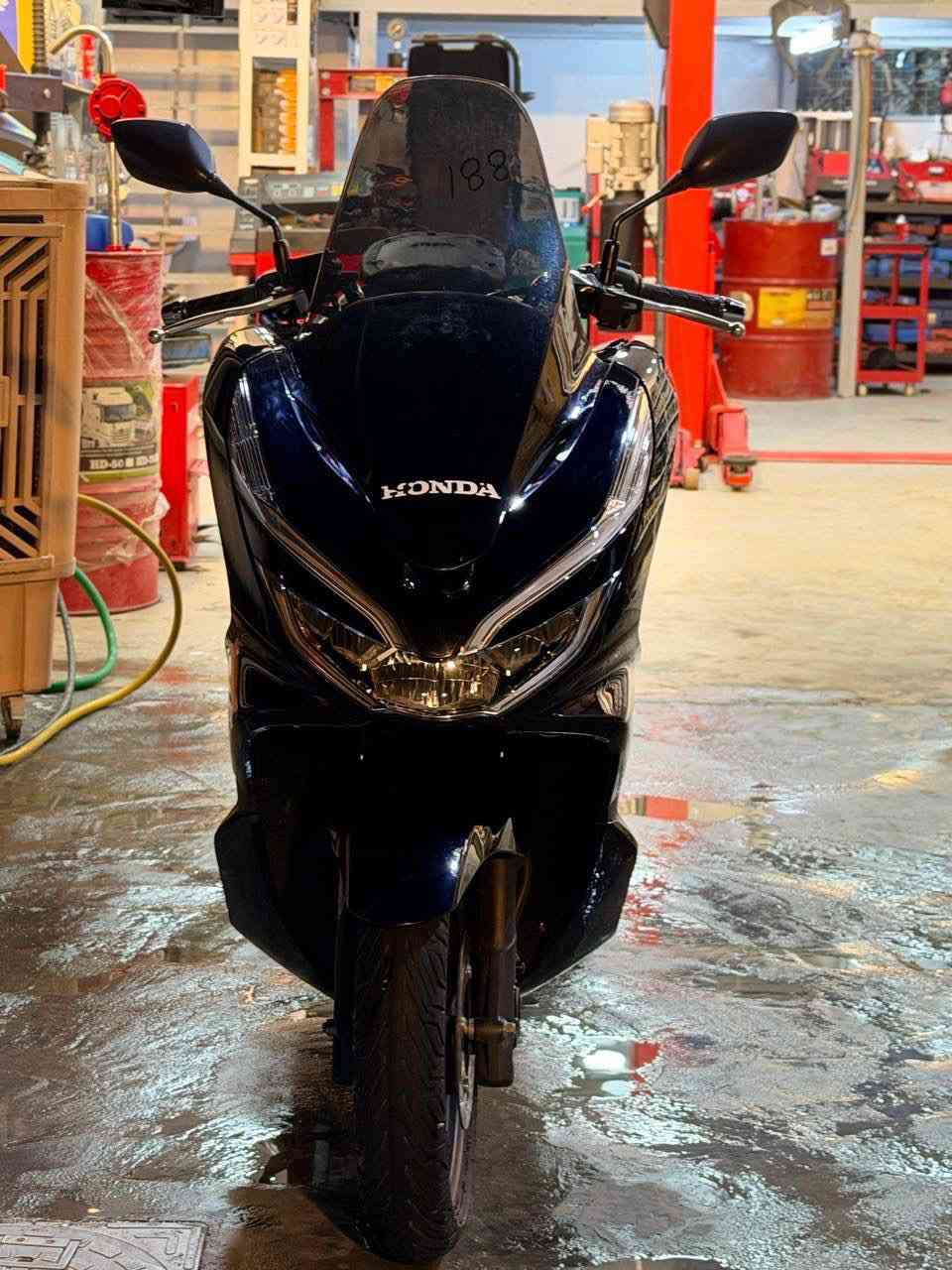 ‏السلام عليكم دراجة Pcx جيل الثالث ياباني للبيع الدراجة جديدة وبلادي السعر 28 ورقة الموقع حرية شارع الصحة دباش


**إذا كنت صاحب هذا الإعلان وتريد حذفه لأي سبب، رجاءا أرسل رسالة إلى الدعم الفني**