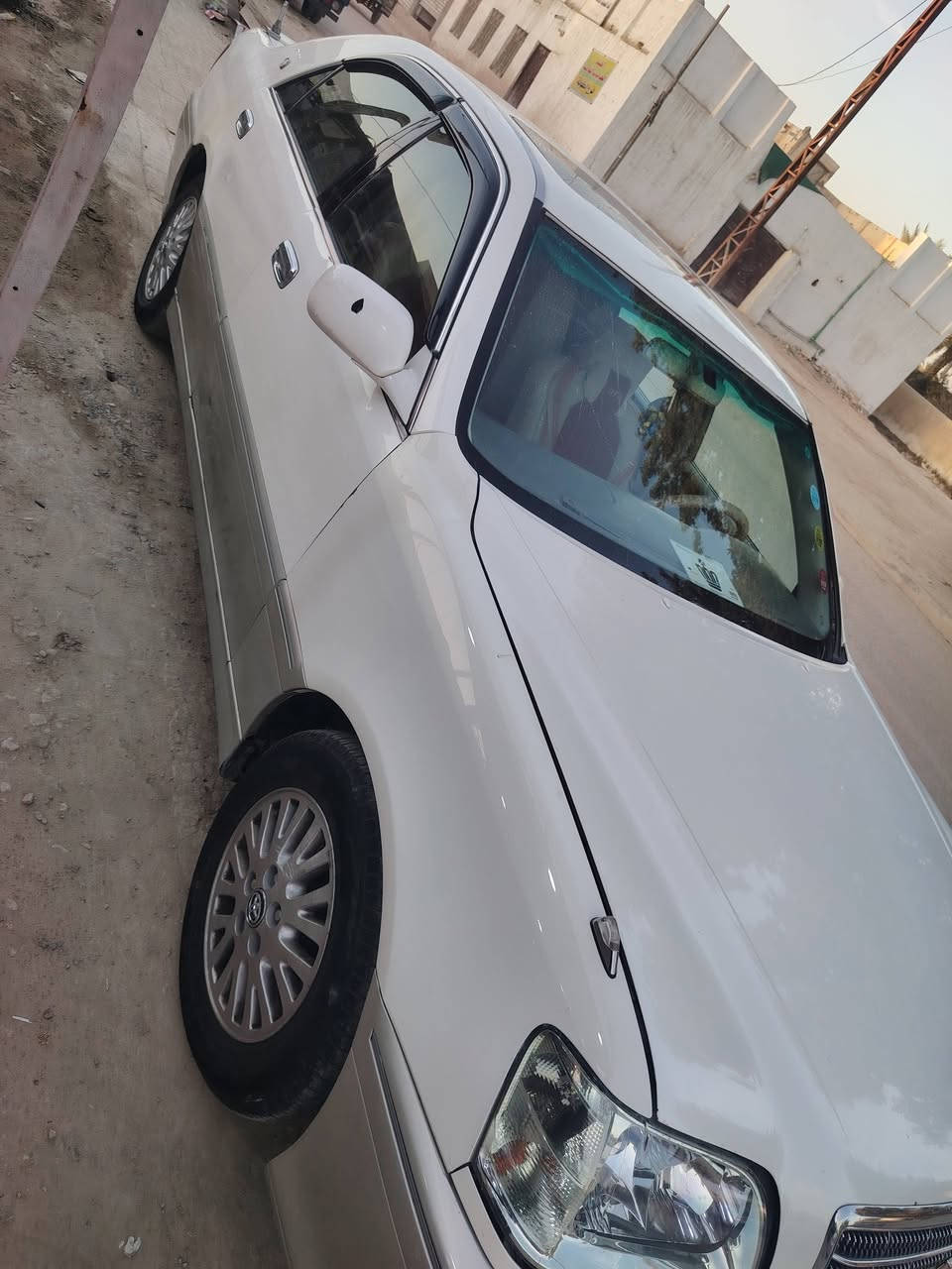 السلام عليكم مديل 2001 مكفوله من الكص والنقل والضربه القويه
السياره جاهزه من كلشي مكينه فيفيتي كير جديد حداديه جديده مال جناي كلشي ماعايزة تخم تاير السياره حلوه 4
دكم كرستال اصل فول فتحت سقف السياره مفحوصه ومدفوع الكمرك وقرصها موجود بل سياره باقي بس ع رقم اتريد وكاله اتريد تحويل تحوير فوك وجوه نجف العنوان نجف 
عباسيه السعر 115 وبيها مجال قليل***********
