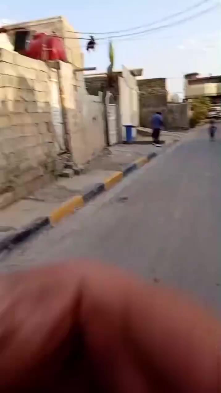 مرخصت الادمن
بيت البيع او اليجار حي النصر الثانيه مقابيل البانزين خانه مساحه 100متر سكف عكاده سعر ابيع 33وبي مجال الشراي ويجار 150 
رقمي  واتساب فقط 
***********
