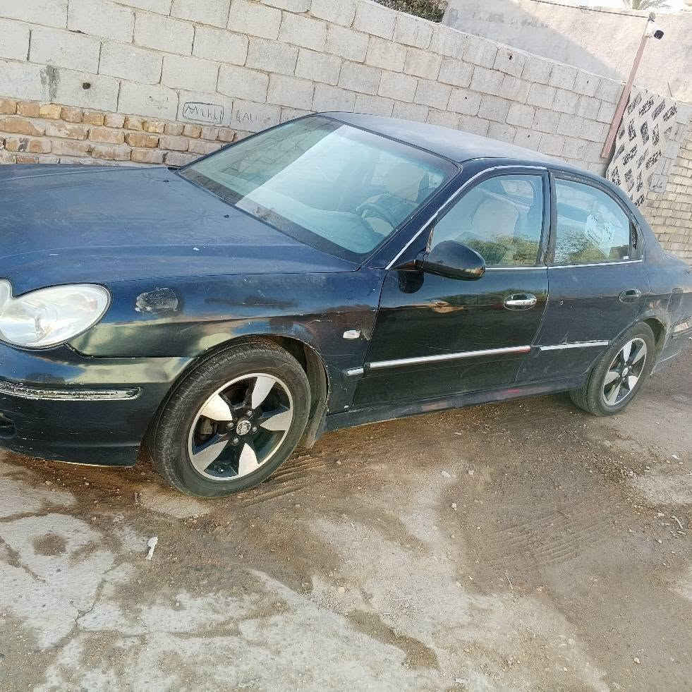 سلام عليكم
سوناتا ٢٠٠٢ خليجي باسمي رقم جديد مكينة كير حدادية تخم تاير كلة مكفول ومبدل جديد أرضية جلد السيارة على وضعها لا مغسولة ولا ماسحها 
***********
السعر ٥١ حلة, بابل
