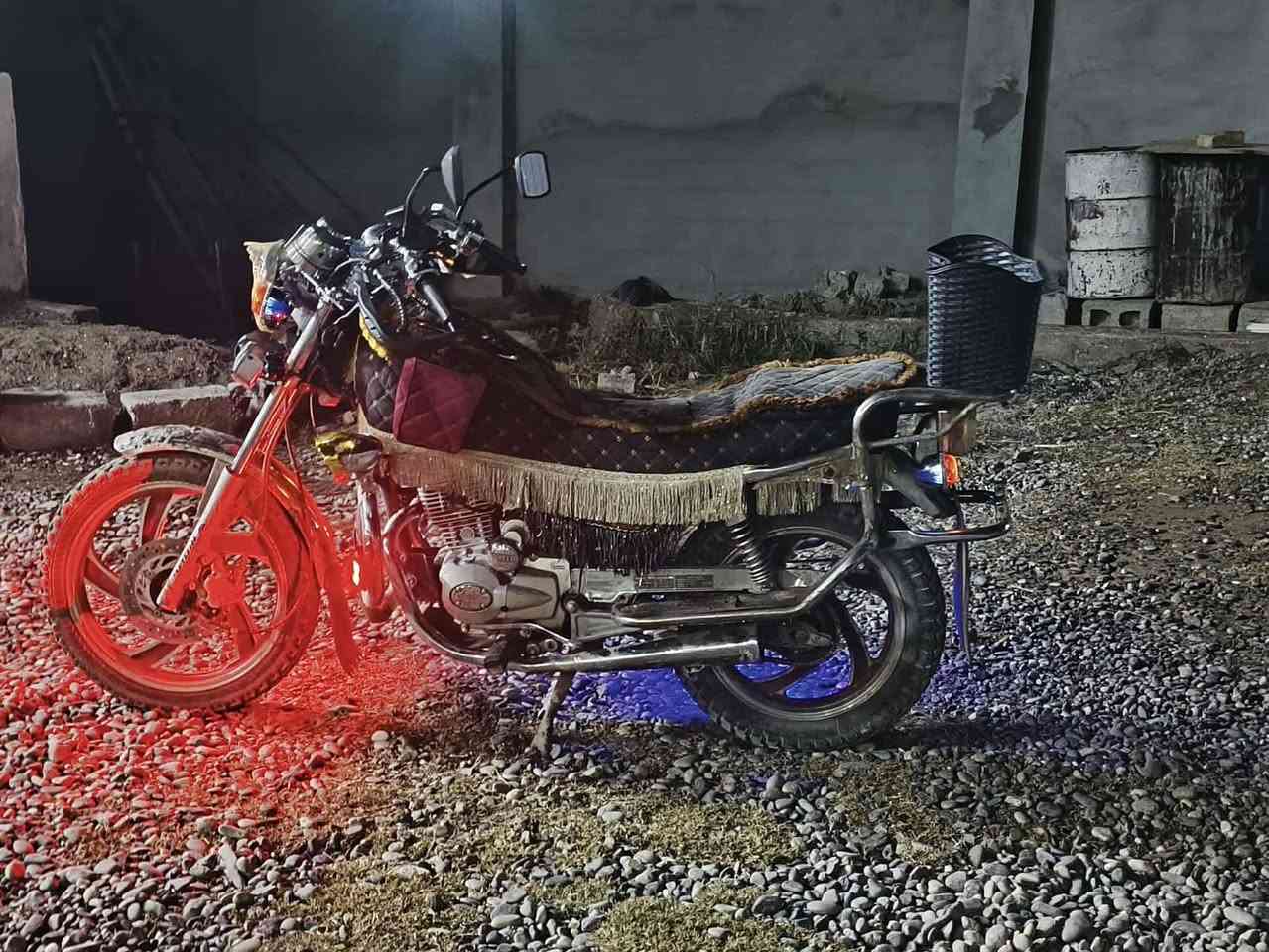 السلام عليكم
موطور جني دبل بلك للبيع
موديل 2020
سلف كهربائيات كلها شغاله
محرك مبدل كرنك فقط
السعر 650 وبي مجال
ورجآ المو شراي لايتعبني
***********
