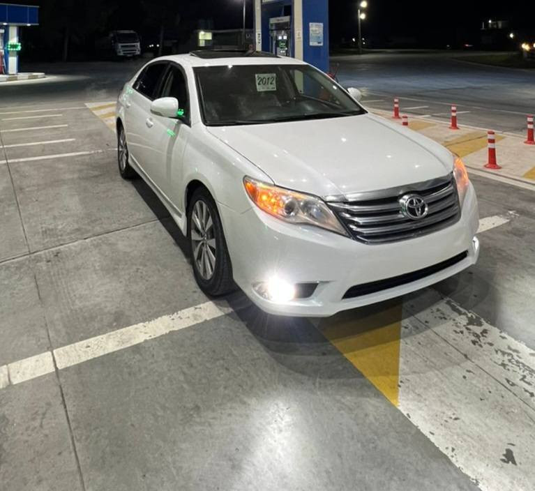 بەناوی خوداگەورەومیهرەبان
ماشاءاللە لە ماڵی هە مووکە س
ئە ڤە لۆن 
مۆدیل 2012
نرخ 99گە ڵا
سڵایت
ناوزە رد
کوشن کارە با
ناوفۆڕنیکا
حیزام 
سە قفی بێ بۆیاخ 
لە پشدە رە 
تکایە کە مشتە ری لە خۆتە ونرخ مە ڵێ و تیل مە کە 
***********
*********** بشدار, السليمانية
