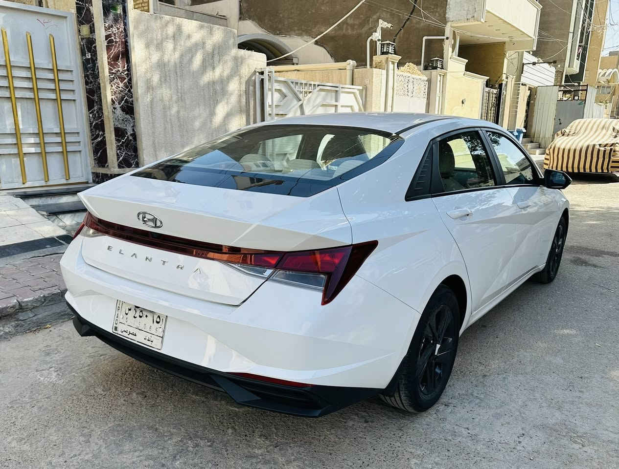 النترا 2023 خليجي شركه الأولى
محرك 1600 
سلايت 
ماشيه 19 الف 
مابيه اي نقص 
السعر 145 ورقه 
رقمي ***********

