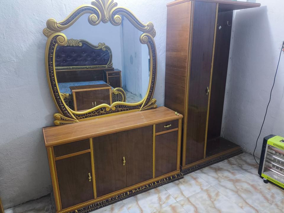 السلام عليكم..غرفة لبيع نجارة حيدر عجاج استعمال اقل من سنة نضافه فول السعر اتصال على هذا الرقم ‭٠٧٧٤ ٦٣٨ ٥٩٢٩‬
