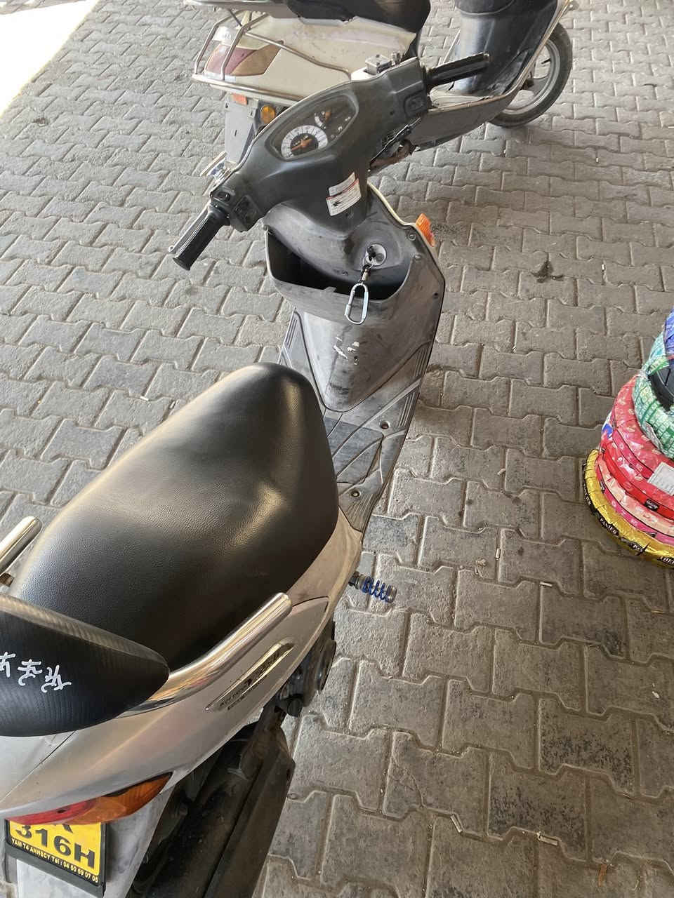 ادرس قديم دراجه نضيفه اول فتحه اله مكينه ناعمه تخبل سعر ٤٧٥وبيه مجال مكاني كوت مركز مدينه رقمي ***********
