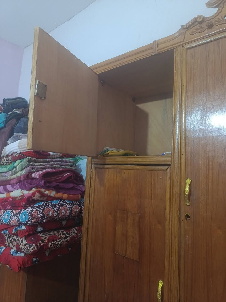 سلام عليكم عندي كنتور البيع تزكام ثكيل كلش الضرر البي بس البل صوره والجرارات فقط كله جديد سعر ب150
العنوان رحمانية يم جامع الحمزه بلتجاوز شارع الشيش ستفسار خاص


**إذا كنت صاحب هذا الإعلان وتريد حذفه لأي سبب، رجاءا أرسل رسالة إلى الدعم الفني**