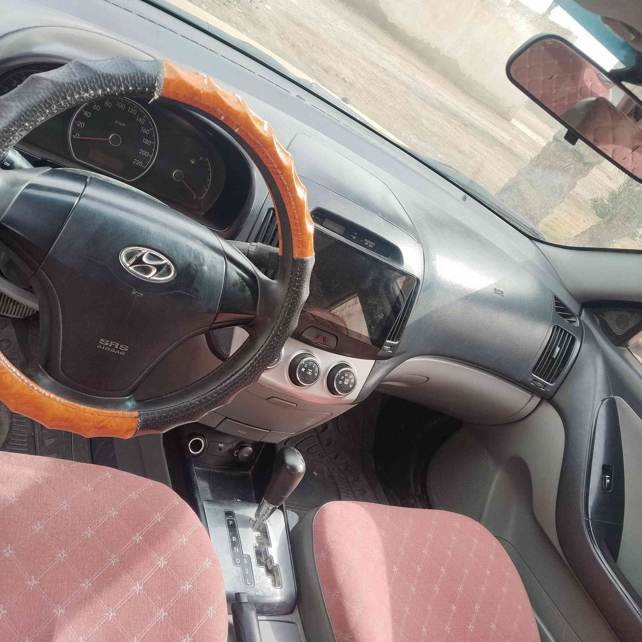 سلام عليكم النتره صابونه 2010وارد خليجي بيه جاملغ مبدل سياره مكفول كير مكينه كهربايات سنوبه جديده بسم كرايبي 
مداور فاني يوم سياره نضيفه كلش مال جناي سعر 95 وبيه مجال ***********
