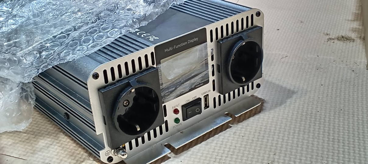 عاكس 7000W قطعه ضخمه جديده 15 امبير
تخريج 220V و يشتغل على 24V
سعر 180 الف قفل


**إذا كنت صاحب هذا الإعلان وتريد حذفه لأي سبب، رجاءا أرسل رسالة إلى الدعم الفني**