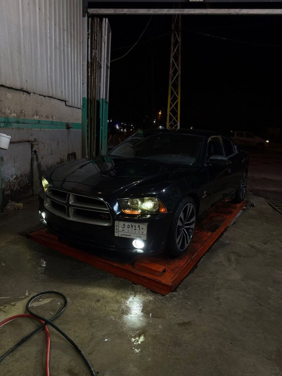 سلام عليكم من رخصة الادمن المحترم 
جارجر Rt   2012 وراد كندي رقم بغداد مشروع وطني بأسمي ارتي ماكس فول مواصفات للبيع
المواصفات معروفة 
فتحة سقف                                                 رادار امامي وخلفي                               زنون شادلها بالكامل عالي ناصي وبلاجكتورات.                                             خزن ميموري 
تحكم ستيرن
ستيرن كهرباء تدفئة
سكليتر وبريك كهرباء
هيترات بالمري 
تشغيل عن بعد 
ويل عشرين 
كلاصات تدفئة تبريد 
كامره
مري قلاب 
كشنات امامي كهرباء تدفئة تبريد
كشنات خلفي تدفئة
منضومة غاز 60 لتر يعني تتونس
شاشة جبيرة اس ار تي
مروحه دبل مال اس ار تي 
تخم بلكات NGK ١٦ بلك قبل اسبوع شديتهن
ولف حماوة ريسنك 
تخم تاير جديد
كير عصا محرك خير من الله 
تبريد ثلج 
السيارة ماشية٢٣٠ الف كيلو صور الحادث موجودات وسونار هم موجود السعر ١٣٠ السيارة مكانها بالنجف ***********
