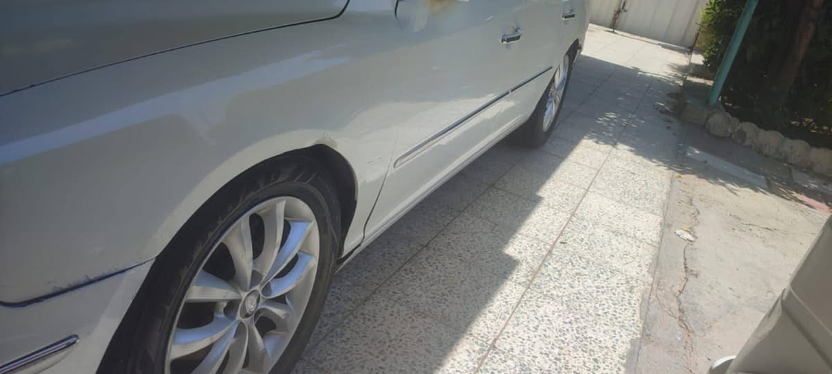 السلام عليكم ازيره 2007رقم بغداد بسمي امريكي فول موااصفات محرك وكير حاويه جديد كهربايات كله شغاله تبريد ثلج بيه 5 قطع وحادثه بخشم الجاملغ الايمن سياره يرادله ترتيب سعر 85 وبيه مجال *********** مكاني بغداد التاجي
