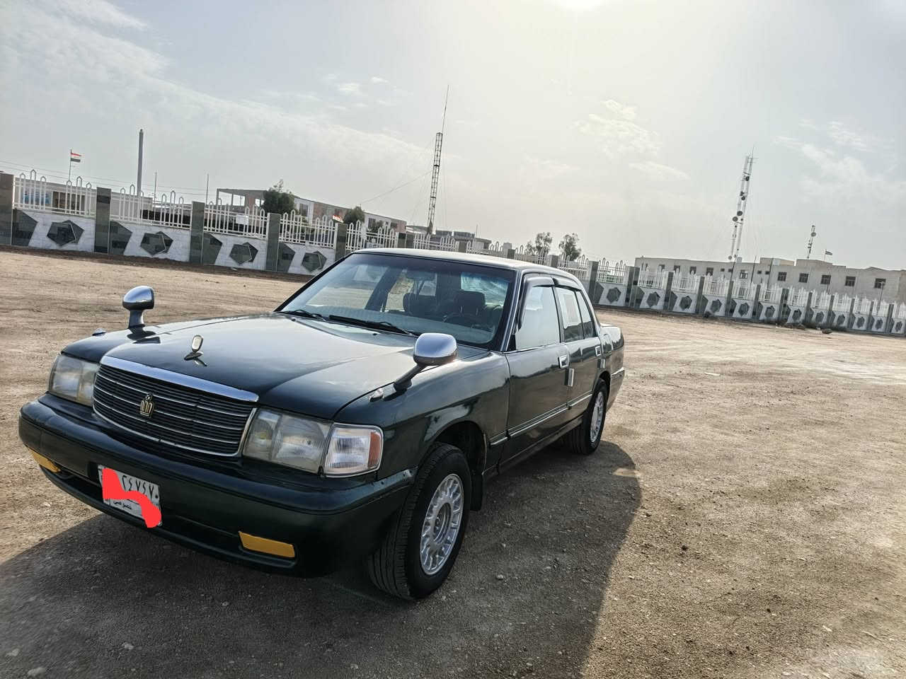 سلام عليكم عندي ارنب ايسر ابلادي مديل 1993 سياره جاهزه اوحلوه شرط تحويل كير محرك ثنين اونص جاهزات حداديه جديده كهربائية جاهزه مصبوغه جماليه دواخله حلوه سياره  سعر 43 اوبيه مجال العنوان ناصريه مركز ***********  غير متواجد على الفيس
