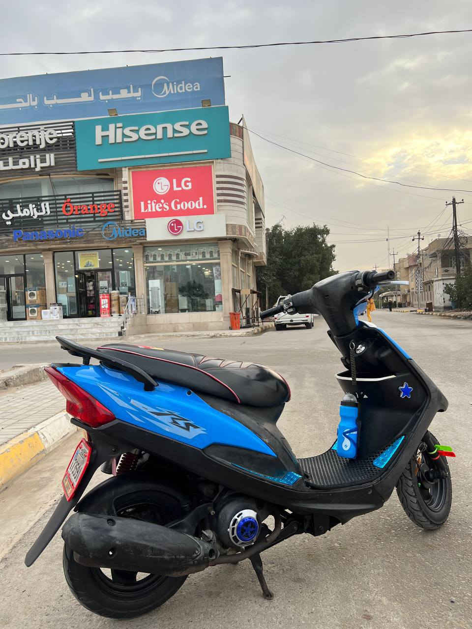 السلام عليكم دراجة ماكس عدله 49 بلاد جيب مصلح كهربائية كله شغاله سلف هندر شلعه معدل الدراجه مناقصه شي الاستفسار اتصل ع هاذ رقم *********** الخاص مغلق المو شراي لا يتعبني
