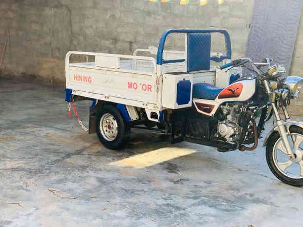 سلام عليكم 
ستوته شرط نضافه محرك وركبه وشاصي كله مكفول من الصبغ و الخياس..  موديل 20 بسعر مليون و200 وبيها مجال 
مكاني صلاح الدين قضاء طوز خورماتو
***********
