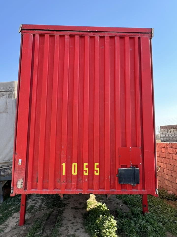 السلام عليكم اقرأ تفاصيل واتصل ❤️✅
بودي اكتروس وحش موديل 2019 
طول 7.80 متر ارتفاع 3.10 متر نظيفه 100‎%‎
‏سقف حاوية صدريه حاويه￼￼ رقم الهاتف قحطان معرض 
*********** كورك *********** اسيا 
معرض ابو قحطان واولاده العنوان موصل برطله سهل نينوى 
❤️✅￼
