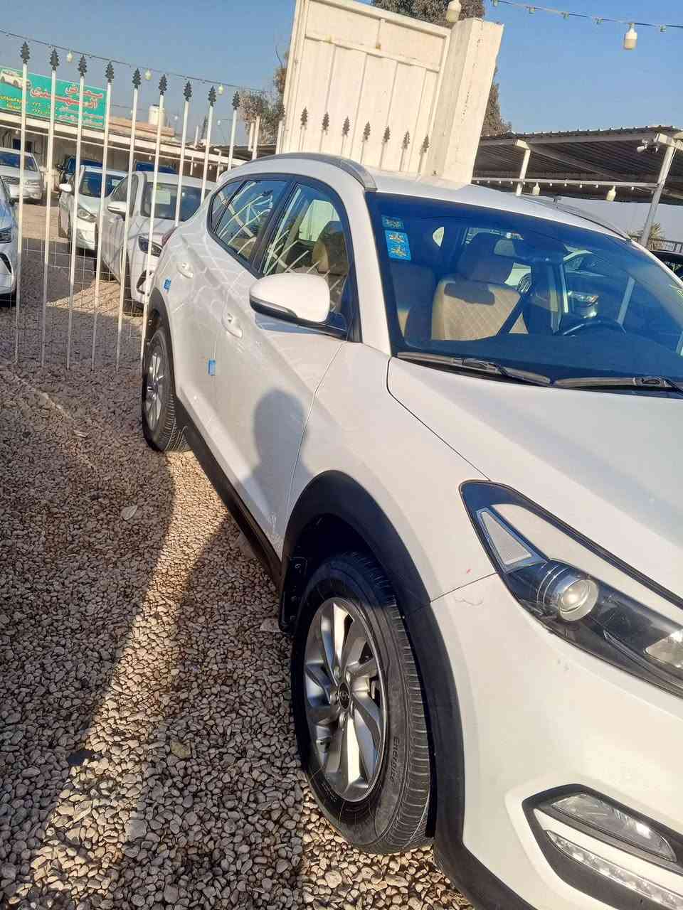 توسان خليجي 17
مكفولة من حادث وتبديل وبارد
بيها مكانين صبغ مأشرات بالصور 
السعر 165
***********
بيها ملاحظات بسيطة 
كربلاء
