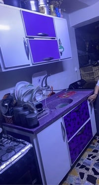 للبيع بغداد الجديدة  07715235874 ميز ب١٠٠ الكاونتر ٢٥٠ الطباخ ٧٥ القلا...