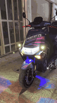 سلام عليكم دراجه شحن فول موصفامستخدمه قليل
*********** سعر 750. وبي مجال
