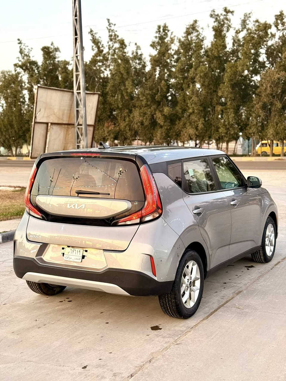 للبيع صول 2023 نص فول
حادث صبغ ربع الباب فقط بدون دواخل
بدون ارباك السعر 142 وبيه مجال 
للتصال ***********
