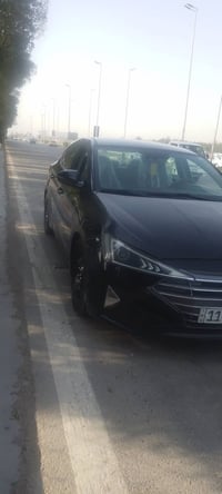 الانتره مريكي السيارة بدون دواخل سعره 105 بيه مجال قليل 07719101299 ال...