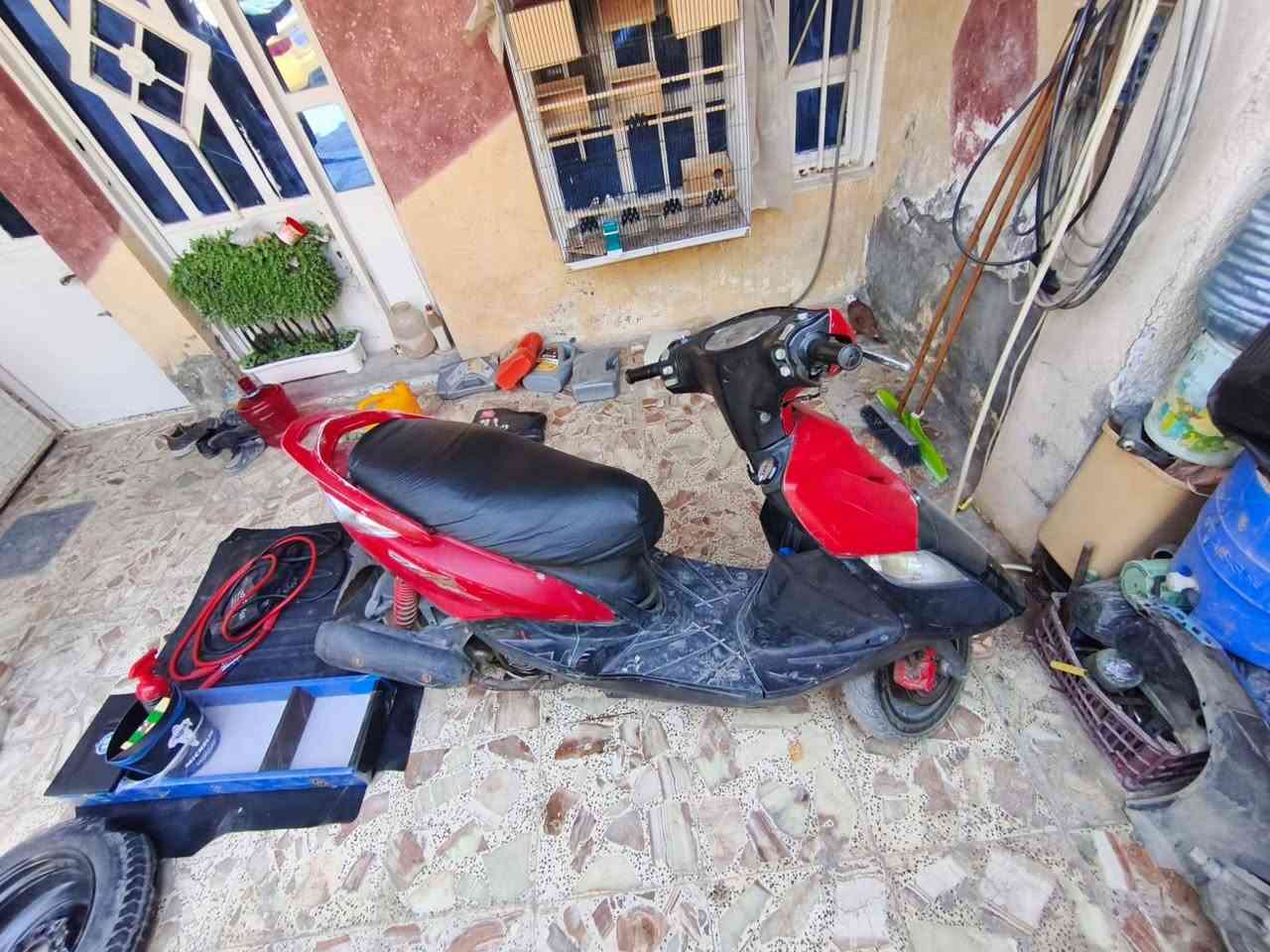 مره خصت الادمن دراجه ثعلب للبيع او GTR الدراجه مثل ما معروضه بالصوره سعرهه 475 وبيهه مجال
السلام عليكم 
مره خصت الادمن دراجه ثعلب للبيع او GTR الدراجه مثل ما معروضه بالصوره سعرهه 475 وبيهه مجال  ***********
