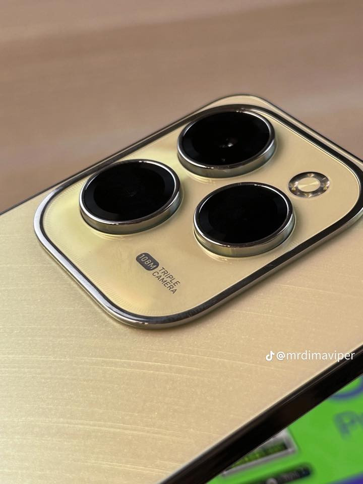 للبيع السعر 225 وبي مجال الجهاز جديد ‭0771 558 0885‬
