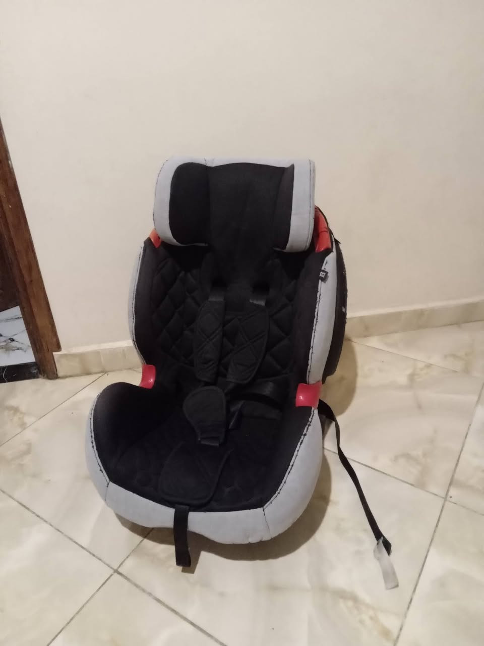 Siege isofix


**إذا كنت صاحب هذا الإعلان وتريد حذفه لأي سبب، رجاءا أرسل رسالة إلى الدعم الفني**