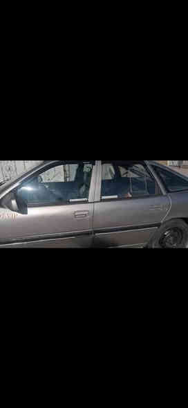 اوبل فكتره موديل 91 محرك 20 سنويه ورقم وهزه جديد لحد 2027 دفتر بنزين موجود شرط تحويل سعر 31 وبي مجال *********** 
***********
