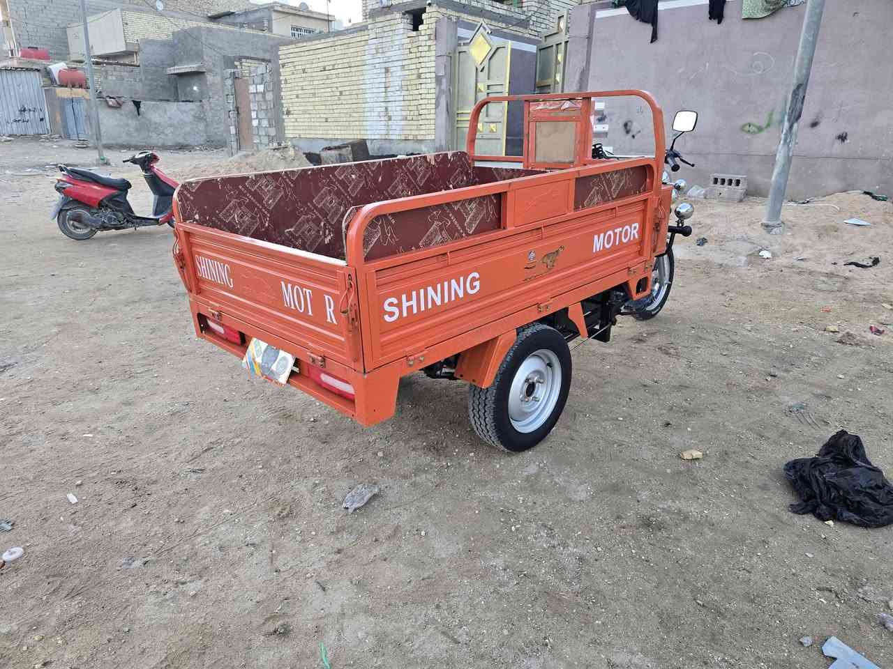 ستوته جديده موديل ٢٣ كفاله عامه شاصي اوراق مكينه طالعه ٢٥ ستوته جديده شرط الفحص  المكان كربلاء الستوته كربلائيه مكتب حسين باسمي من الوكيل  السعر2550 وبيهه مجال بسيط ***********
