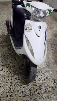 ماكس عدله لبيع سعر 300وبيهه مجال قليل حك جيه07768409496