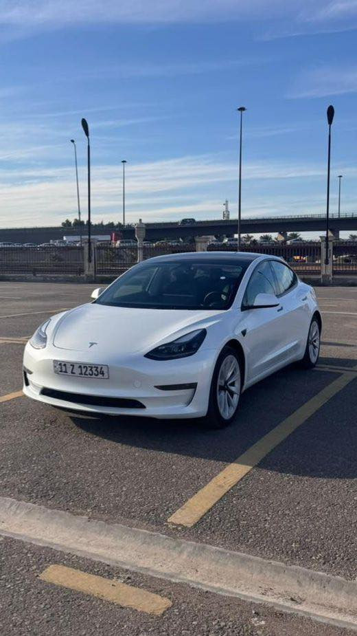 تسلا 3 2023
حادثها يخبل موضح بالصور
حافة جاملغ خلفي +حافة الصندوق
فقط صبغ بدون داخل
بدون ايرباك 
ماشية 42 كيلو
تك ماطور
اوف لاين
جاهزة بدون نقص

مكاني بغداد حي الجامعة 
السعر 160 ورقة 
للاتصال ***********
