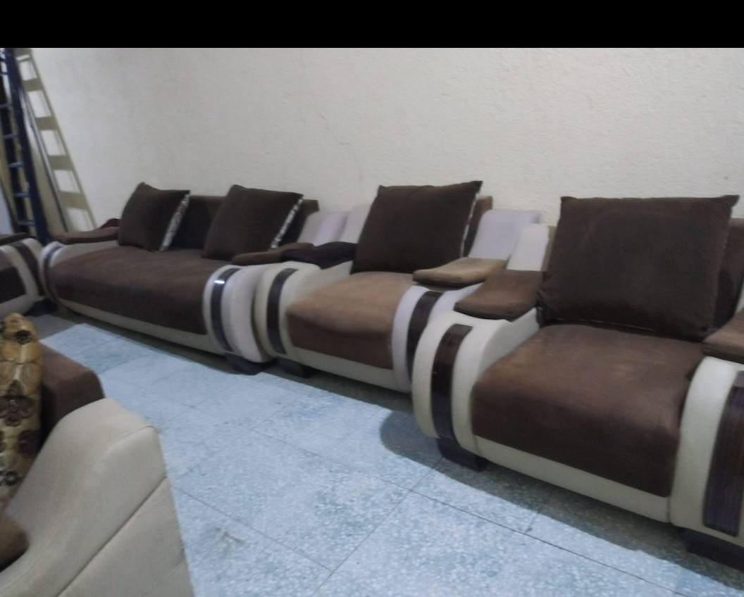 تخم نضيف نضافه فول ومرتب ١٠ مقاعد هو وملحقاته كامل الاستفسار خاص


**إذا كنت صاحب هذا الإعلان وتريد حذفه لأي سبب، رجاءا أرسل رسالة إلى الدعم الفني**