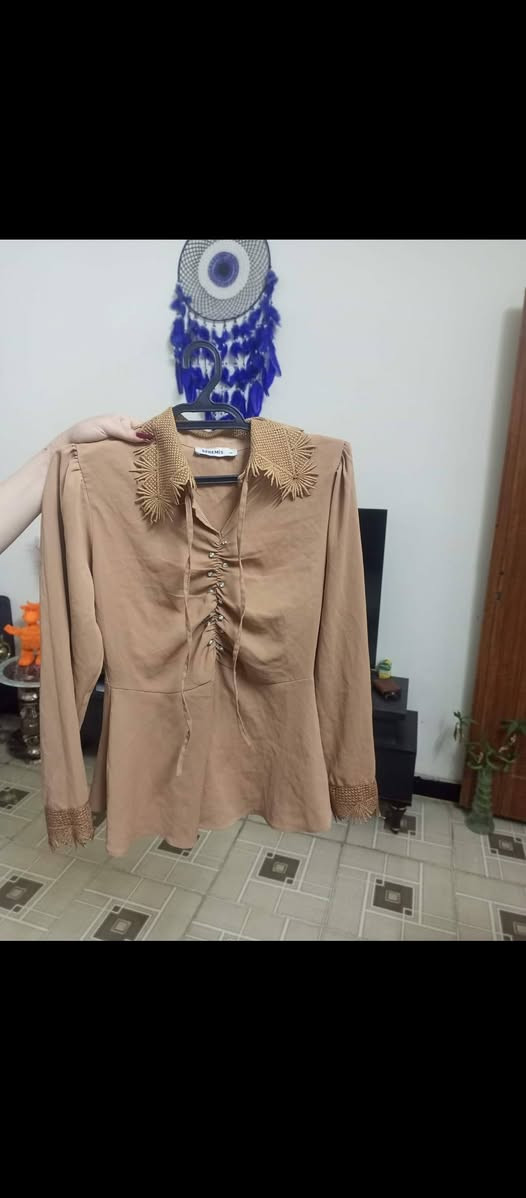 مرحبا عندي قمصان للبيع أخو الجديد قطعتين ب 6 وعندي دشاديش كل 2 ب 5 وجبب سعر القطعة 5


**إذا كنت صاحب هذا الإعلان وتريد حذفه لأي سبب، رجاءا أرسل رسالة إلى الدعم الفني**