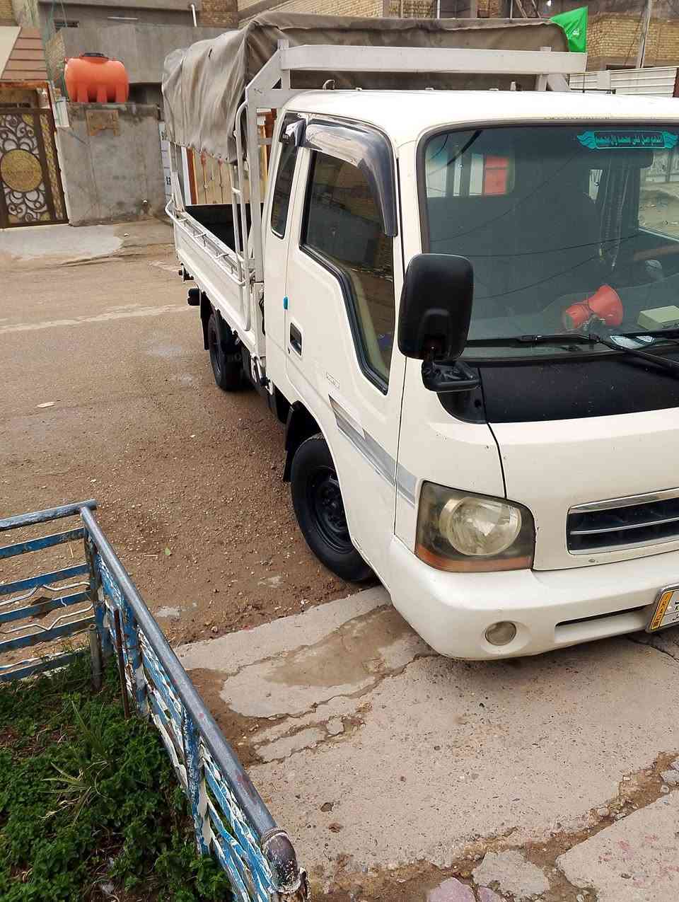 سلام عليكم كية فنتيرة ام عيون 2002حاكية رقم بغداد مشروع وطني مكفولة كفالة عامة من كير وشاصي  ومكينة واكسن رقم ***********
