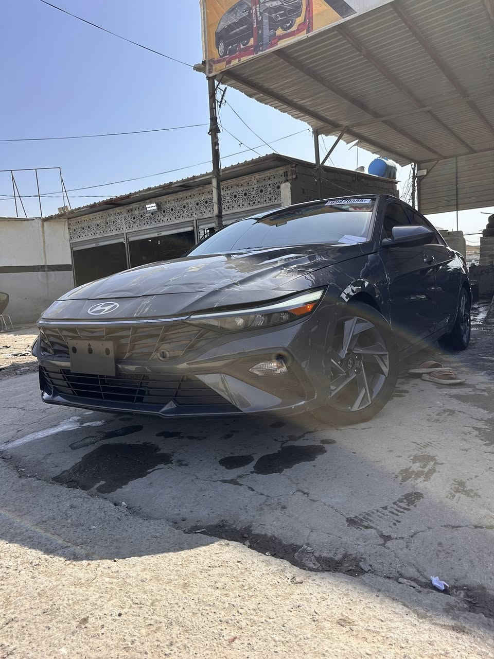 النترا 2025
السيارة فول
بصمة فتحة
تشغيل عن بعد 
كشنات تدفئة تبريد 
رادارات 360
كامرة 360
حساسات360
قيادة ذاتيه
توقف ذاتي 
ستيرن تدفئة
لدداخلي 
ويلكب كروم
حادثهة جدن بصيط 
جاملغ فقط الفخذة  والبنيد ربعة راجاعت بارد
ليبل واحد بدون صبغ بدون تبديل
***********
