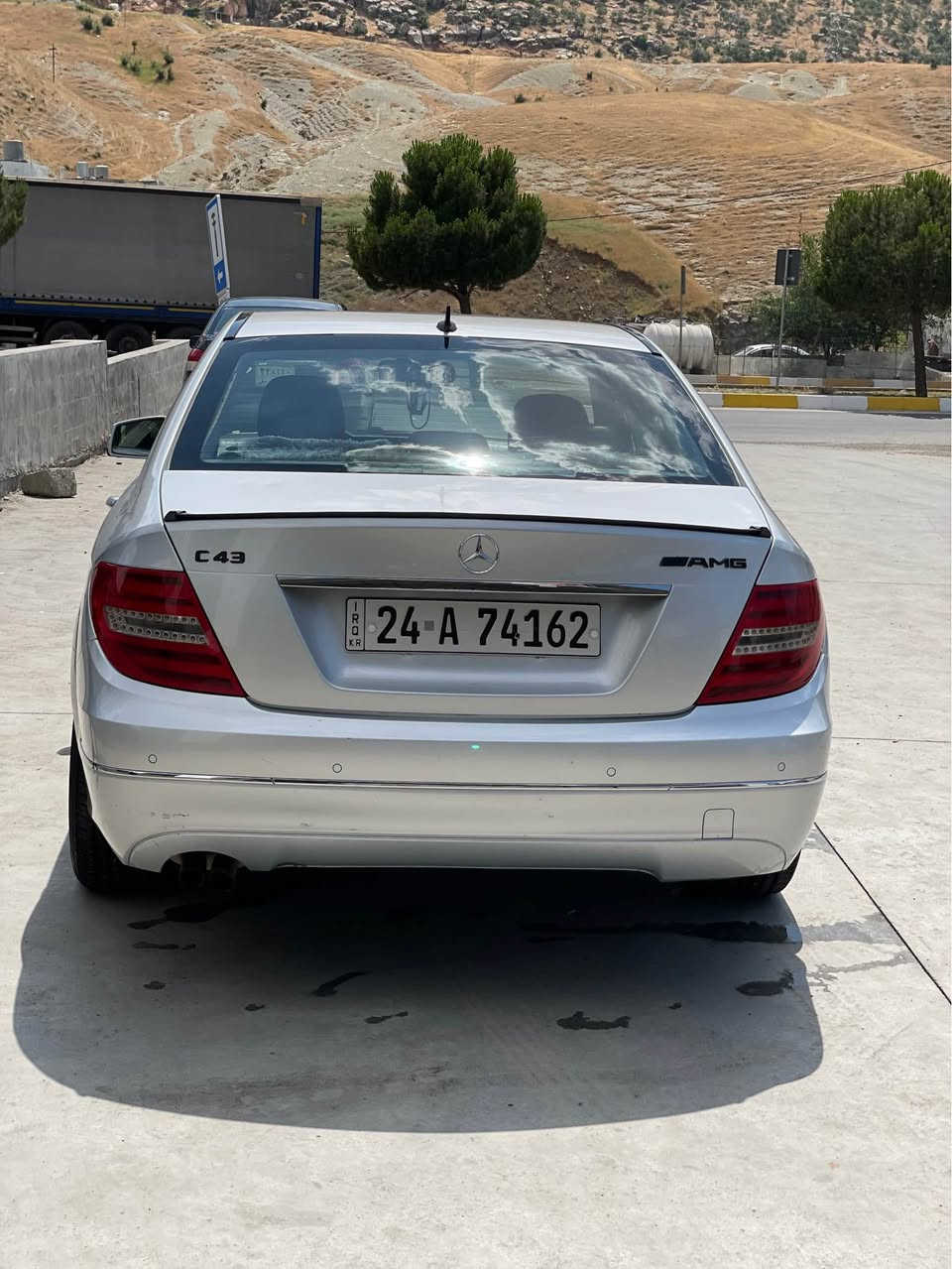 Mercedes 2012 سیرەکە ١ پارچە سبوخە گێرو مەکینە بەشەرت تەقەو رەقە بە شەرت هەموو گیانی بەشەرت سیارەکە زۆر جوان خاوێنە.whats app📲*********** سوران, أربيل
