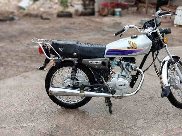 البيع شاصي15 أوراق نضفات تعمري كله 24 مكينه اصلي كهربيات كله شغاله ***********
