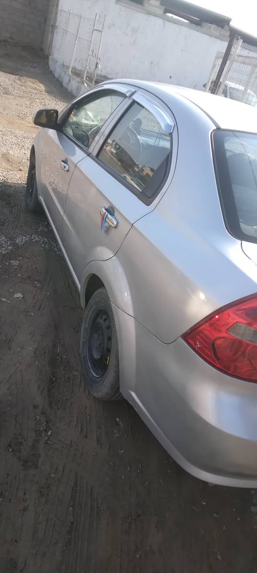 ***********
افيو سلفر موديل 2007 كير محرك بشرط مشروع وطني كوبون بانزين بيها شرط التحويل تايرات صدر جدد سياره مال بيت مابي ايت نقص كير عادي صبغ قطعتين بدون دواخل سياره حيل *********** ديبيس, كركوك
