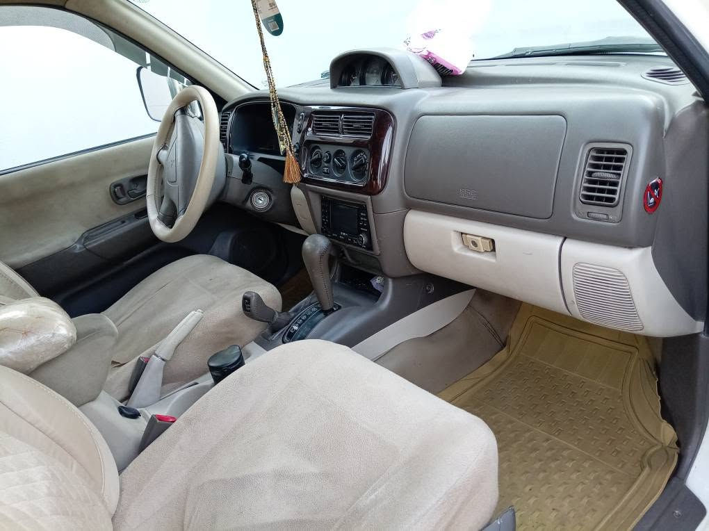 زۆرخاوێنە مالی دۆستە دوبست بۆیاغی هیه کە پێ لەبەنزین دەنێێ بە عاستەم دوکەڵی هیە مەکینە کە بەدنگو بێ موشکیلەیە  باقی هموی بەشەرت سیارە کە مودیل 2008 سەنەوی تا2029نویە گۆرینەوەش دەکەم بە پیکاب *********** أربيل, العراق
