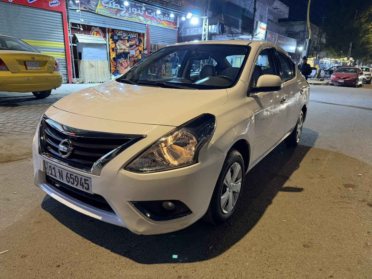 السلام عليكم نيسان سني هندي 2019 رقم بغداد بسمي مكفوله من الصبغ ول وتبديل
بيها طخه بل باب الخلفيه عله وضعها مكانها بغداد حي القاهره السعر 100 وبيها  مجال 
***********
