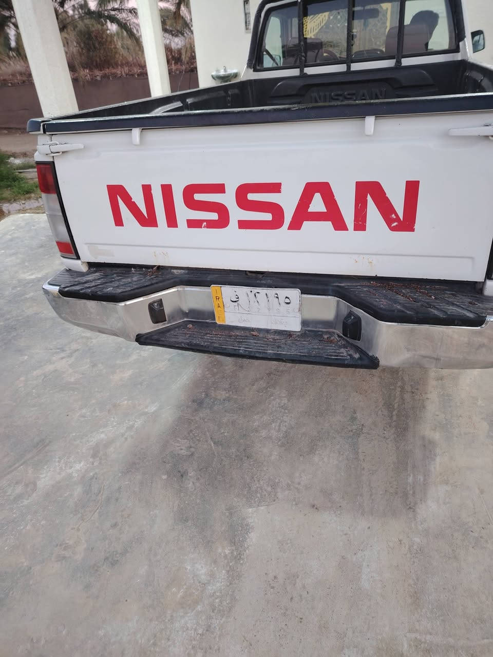 نيسان للبيع موديل ٢٠٠١٤ مكفوله بيه شويه بارد فقط محرك مكفول حداديه جديه تخم تاير رقم بغداد السعر ١٤٥ وبه مجال الستفار عله *********** مكان الدجيل
