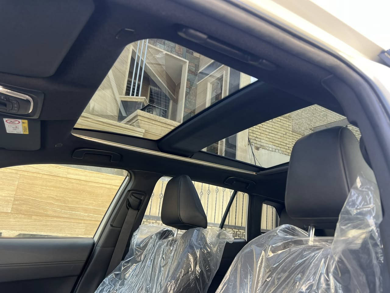 كورلا كروز هايبرد موديل 24 فول موصفات سعرها 165 هذه رقمي ***********
