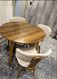 طاولة وكراسي • ٢ طقم • السليمانية