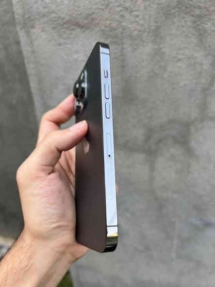 ايفون 13 برو فقط 

مكفول وتر مامفتوح ضمان كامل ملحقات كارتونة وشاحنة وكفرات

ذاكرة 256

بطارية 76

السعر 550 وبي مجال

رقمي ***********

بغداد المدائن
