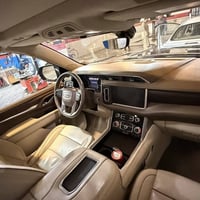 GMCيوكن وكالة شركة الغانم   موديل 2021 كلين تايتل فول مواصفات   بلاك ا...