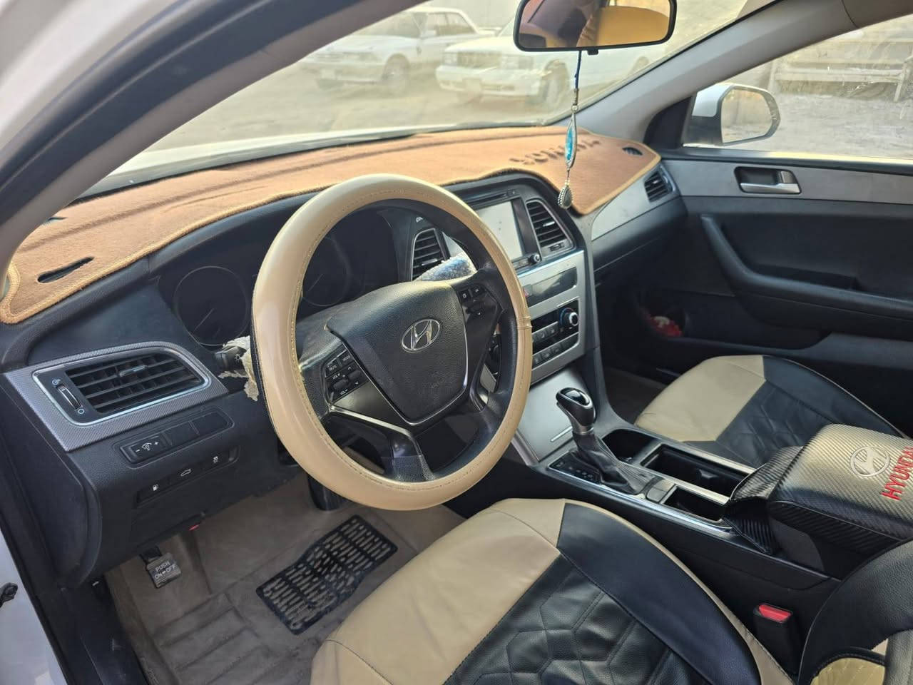 سوناتا 2017 وارد كوري مكفولة من الضربة والصبغ والتبديل عدا القمارة رقم ميسان جديد لد امامي خلفي كشن كهربائي تبريد تدفئة بلكشنات السيارة كلش جديدة السعر 148 للاتصال
***********
