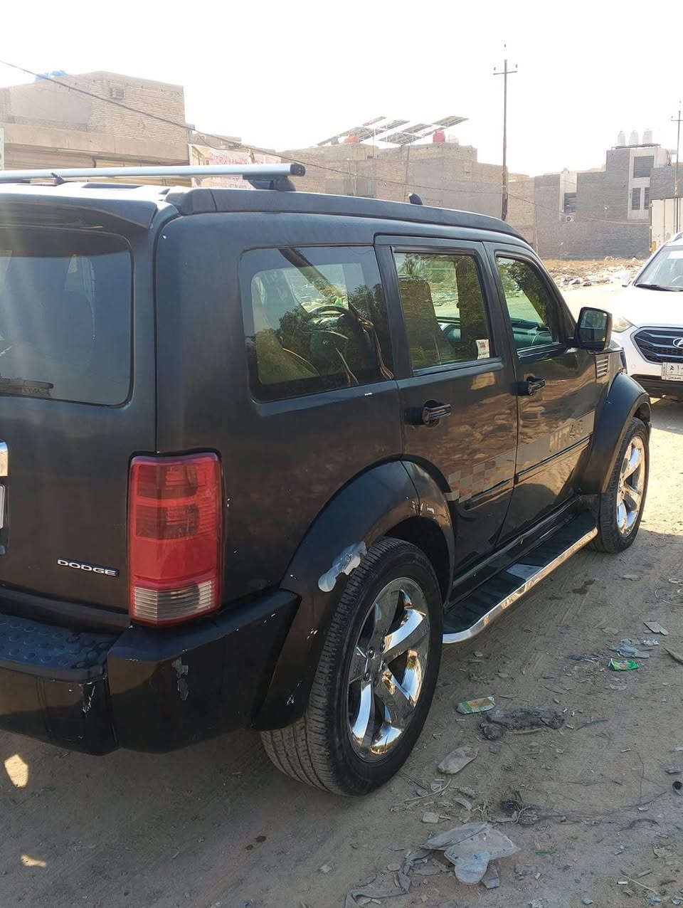 السلام عليكم 
٢٠٠٧ دوج نترو 
كير جديد 
محرك جديد 
صدر امام خلفي جديد 
ضفاير جديده 
جبوه كامله جديده 
نوزلات جويترات جديده 
بنكه راديتر جديد 
بس يرادلها ترتيب بلكشر 
السياره عارضها ب ٦٥ وبيها مجال 
اتصال او وتساب *********** بغداد, العراق
